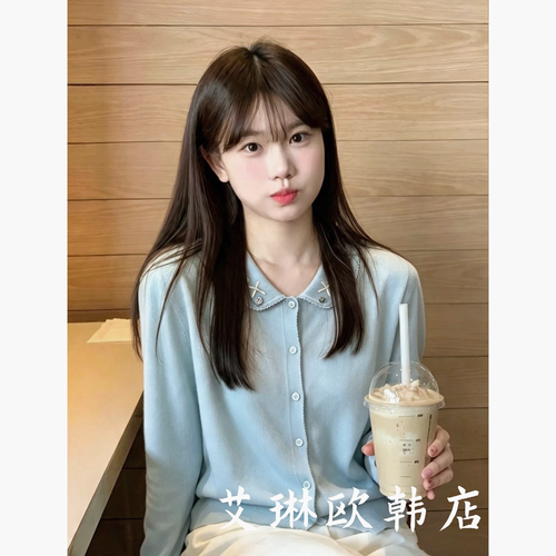 20222立体花朵翻领针织开衫