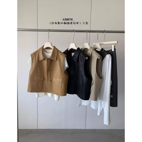 30878翻领PU皮衣马甲外套女