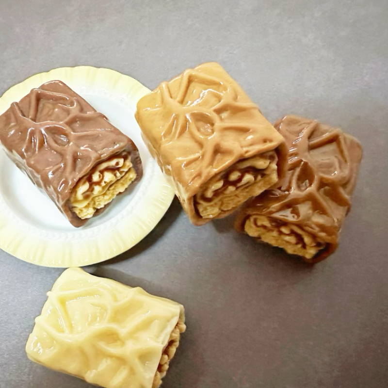 DIY树脂高定立体士力架巧克力配件奶油胶手工发夹手机壳仿真食玩