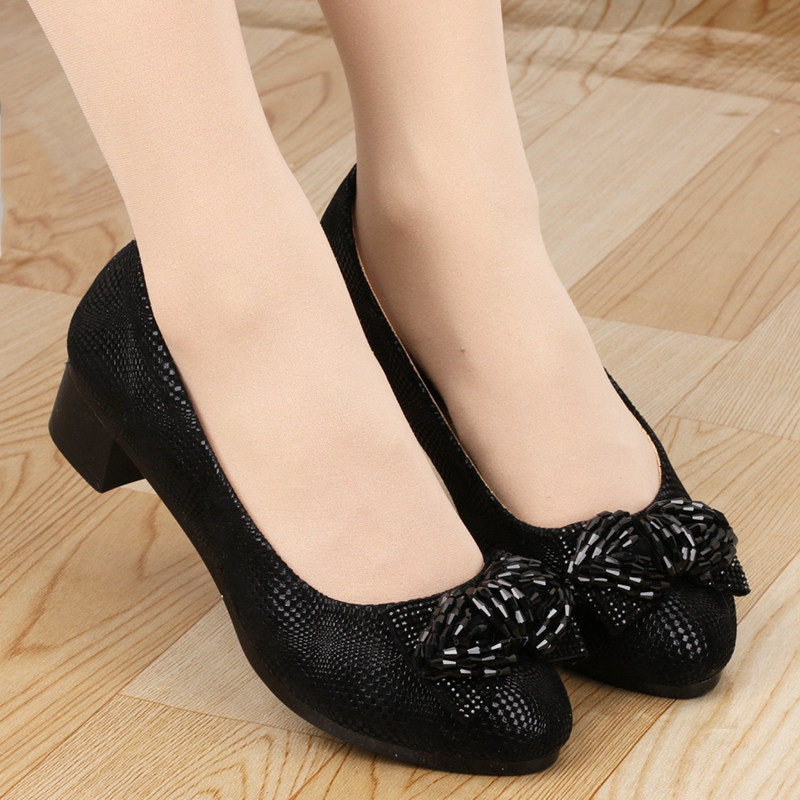 老北京布鞋女鞋坡跟工作鞋水钻黑色职业工作鞋时尚百搭中跟女单鞋在类目 女鞋, 低帮鞋中 - 来自Buy2taobao.com提供专业的淘宝代购服务