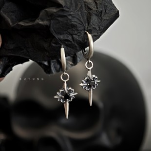 不同银匠 黑暗系复古925纯银十字架镶嵌锆石水钻耳坠耳环雅痞男女