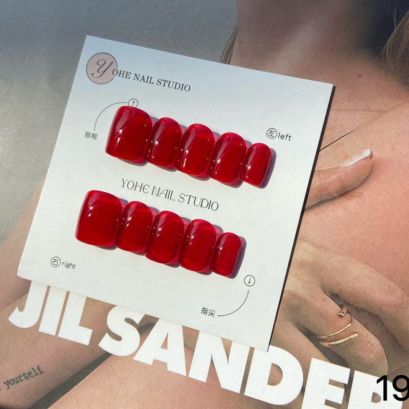 纯色YYDS红色美甲穿戴甲