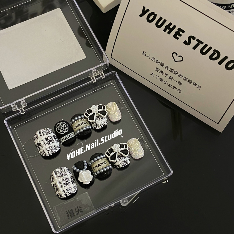 秋冬小香风高级感穿戴甲美甲