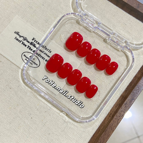 正宫红小众ins风穿戴甲美甲