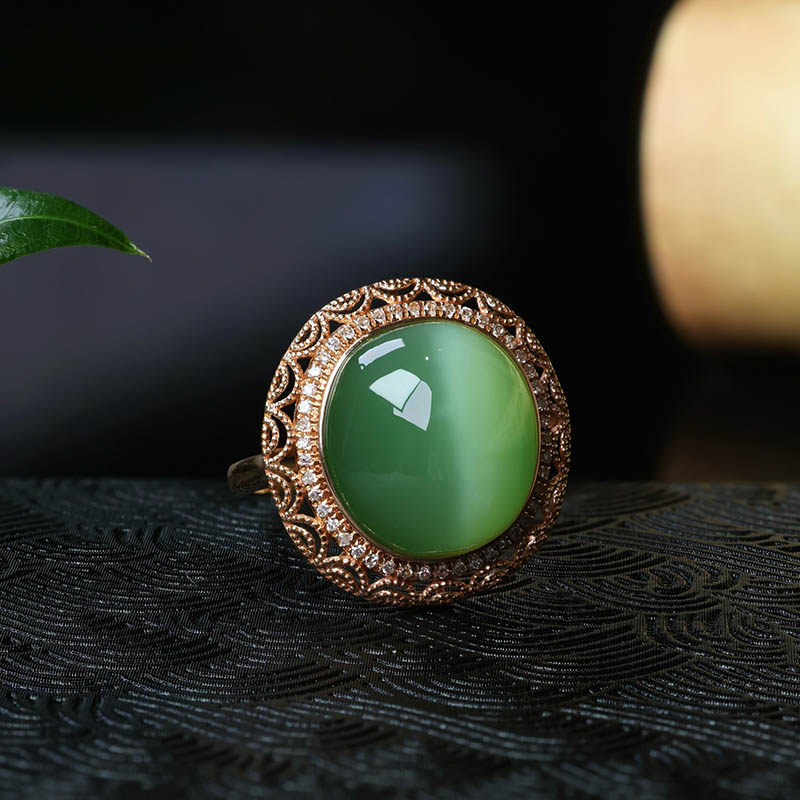 38焕新季天然和田玉戒指女a满钻豪华猫眼碧玉圆面镶18k金指环封底