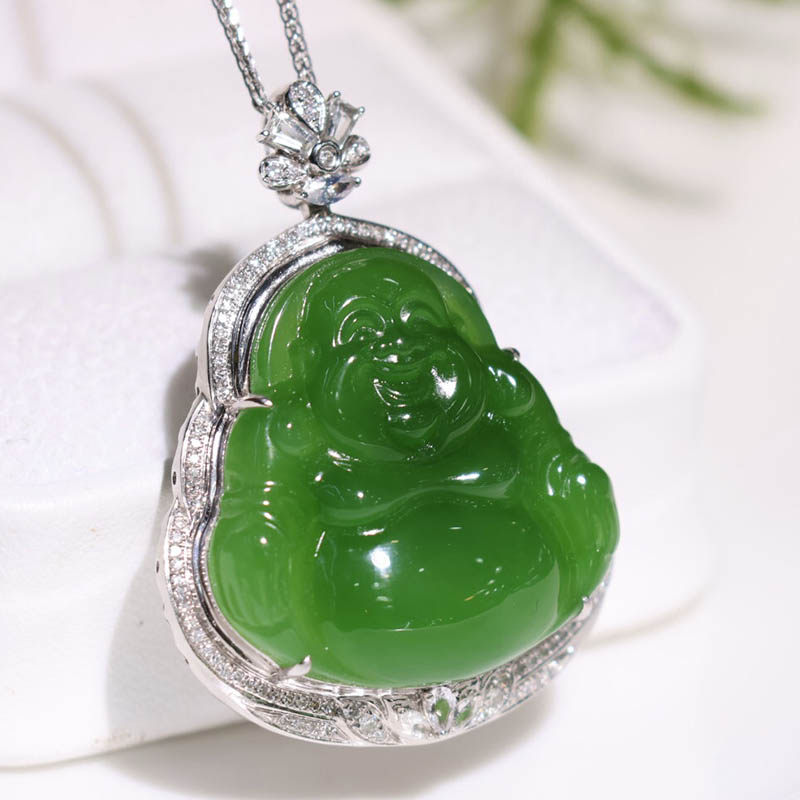 夏季活动天然和田玉吊坠女a货满钻苹果绿碧玉弥勒佛镶18k白金项链