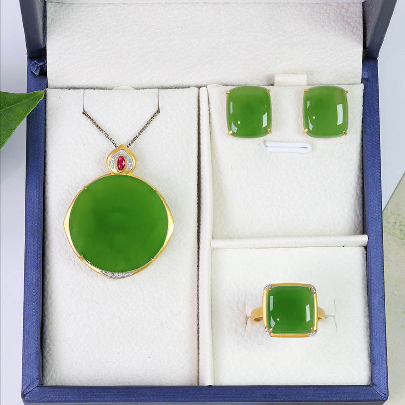 年货节礼物天然和田玉吊坠女a菠菜绿碧玉圆牌镶18k金挂件戒指耳钉