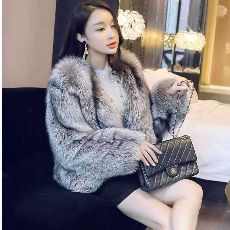 秋冬女士短款皮草外套时尚气质名媛小香风上衣加厚保暖狐狸毛大衣