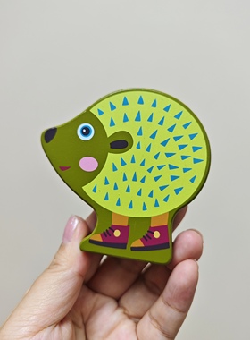 出口法国 OOPS原装木质刺猬手摇铃 实木材质 婴幼儿玩具