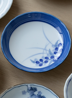 日本进口美浓烧赤绘十草陶瓷小盘子日式蘸料碟点心盘味碟壶承骨碟