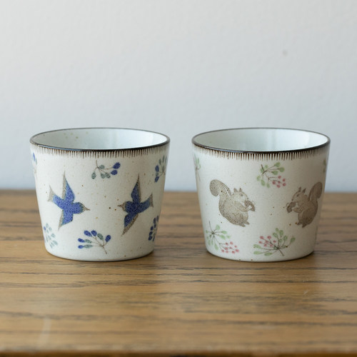 美浓烧卡通釉下彩瓷日式松鼠