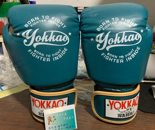 yokkao牛皮拳套护腿泰国进口