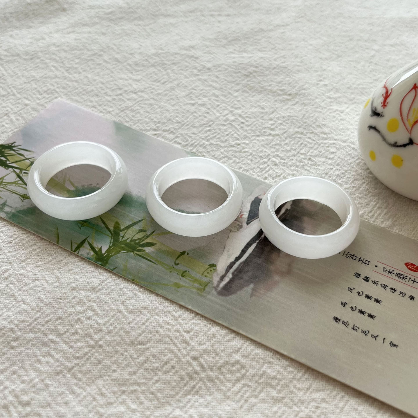 天然金丝玉戒指女男款 白玉指环高级感轻奢小众素圈玉石戒指