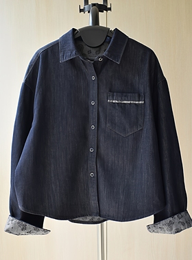 反面印花拼接时尚设计宽松休闲短款牛仔衬衫女藏蓝色丹宁牛仔外套