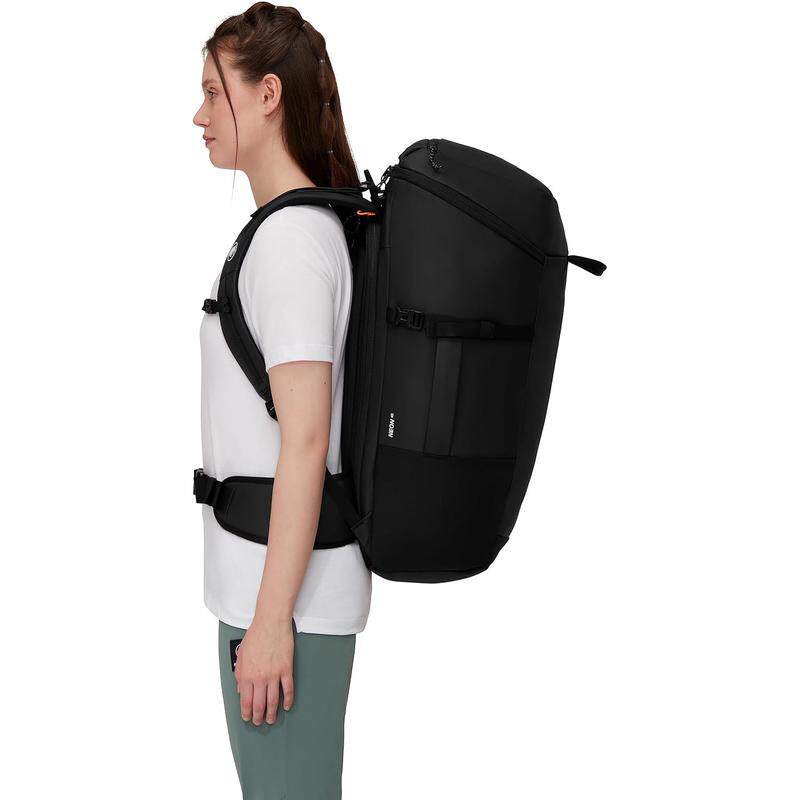 代购Mammut猛犸象登山包男女绳索管理通风背板防倾倒底座内部隔层