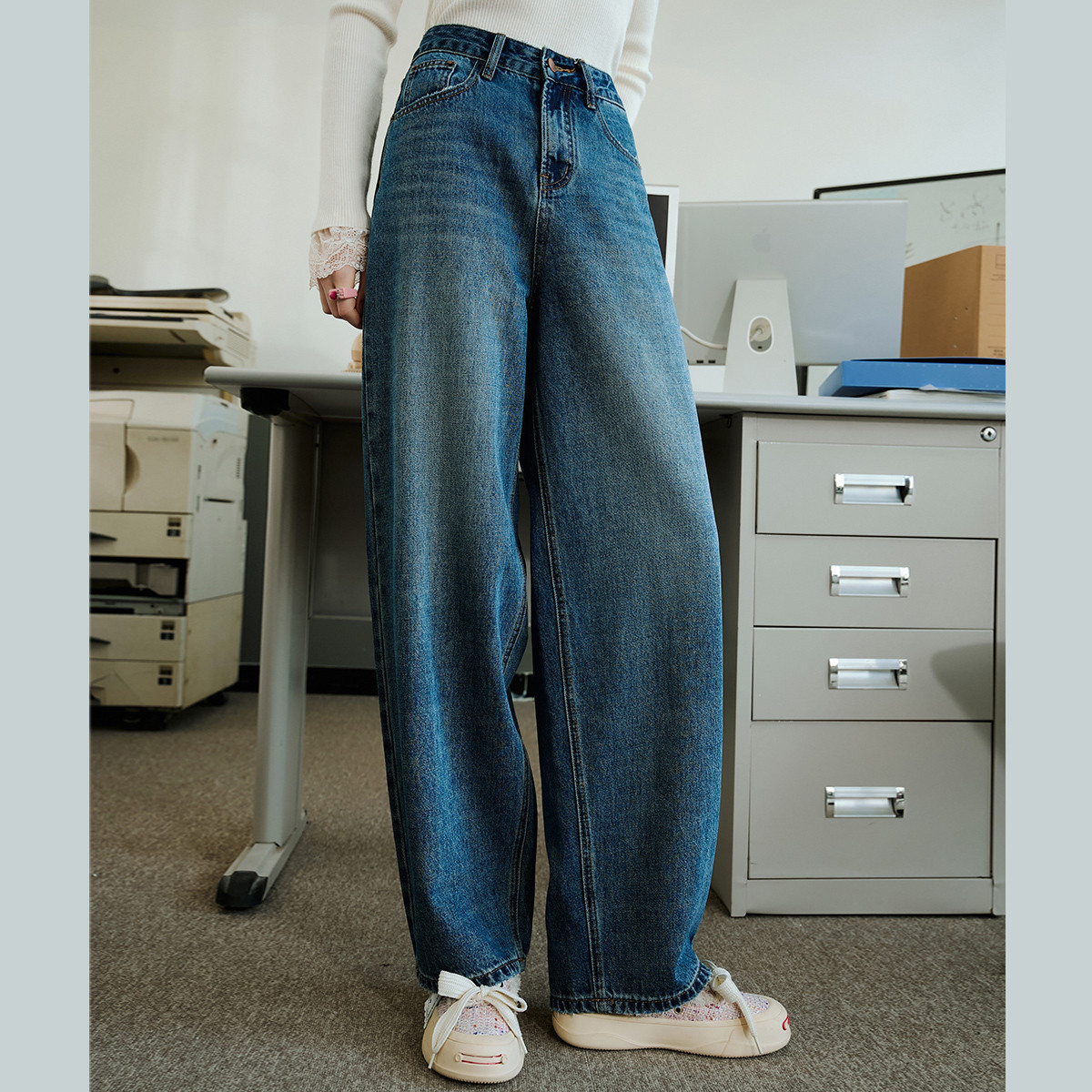 a02复古高腰修腿显瘦百搭直通裤2025秋季宽松休闲女式牛仔裤