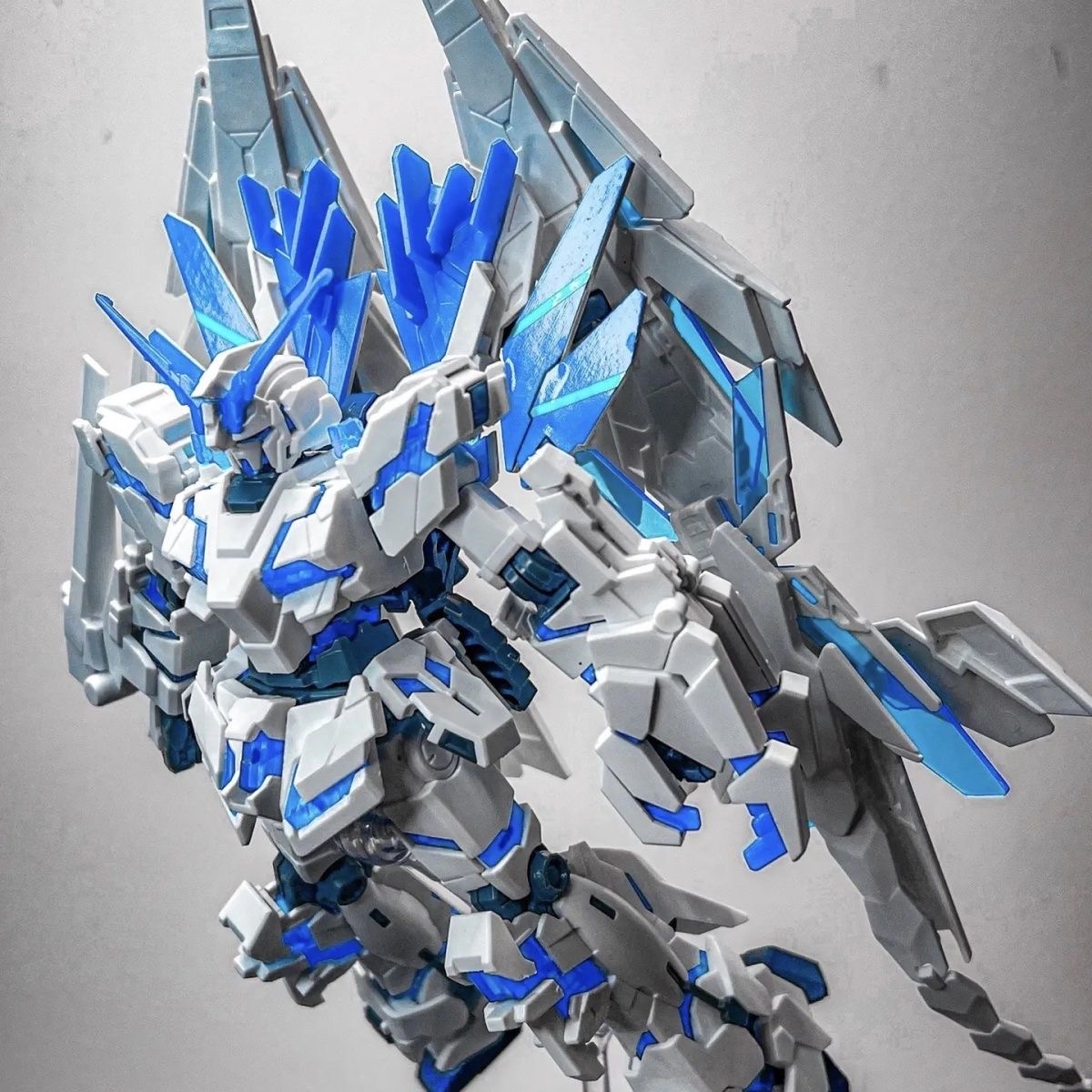 星动HG1/144完美独角兽毁灭模式
