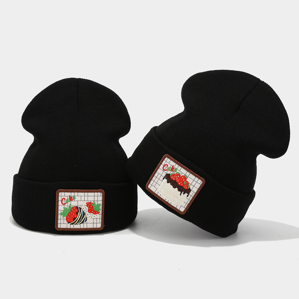 秋冬创意甜品冰淇淋布标针织帽男女时尚护耳冷帽黑色毛线帽子韩版