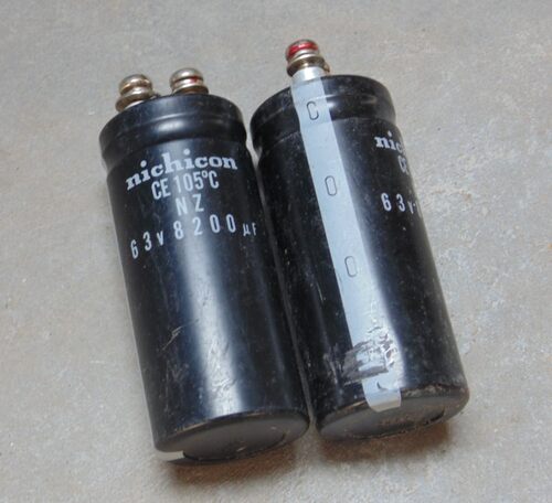 日本nichicon NZ系列 63V8200UF 螺丝脚滤波铝电解电容 功放专用