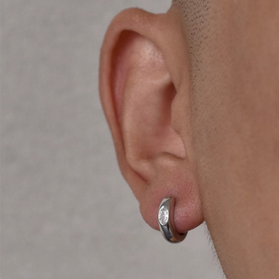 荷鲁斯之眼耳环男生单只高级感痞帅耳钉素圈耳饰设计小众耳扣欧美