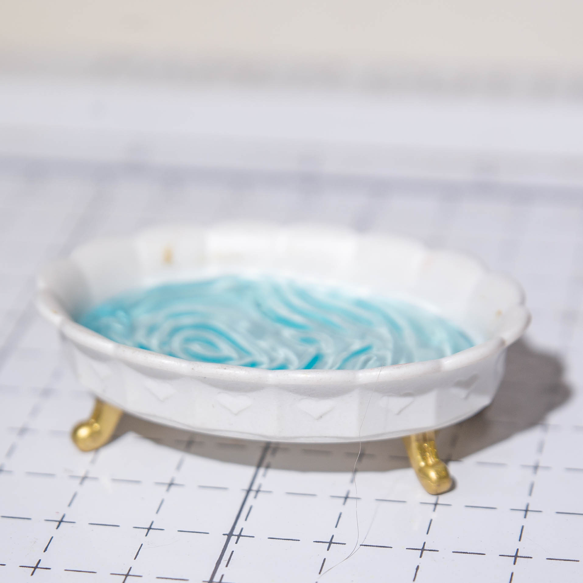 thumbnail for Bathtub white bulk accessories genuine modified baby blind box cream glue handmade DIY material figures