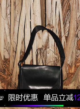 Kami anger月影斜挎邮差包 男士斜挎皮包简约休闲单肩包