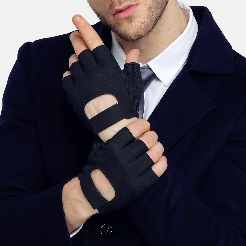 남성과 여성 체육관 덤벨 장비 훈련용 반 손가락 장갑 미끄럼 방지 스포츠 피트니스 사이클링 드라이버 야외 봄 여름