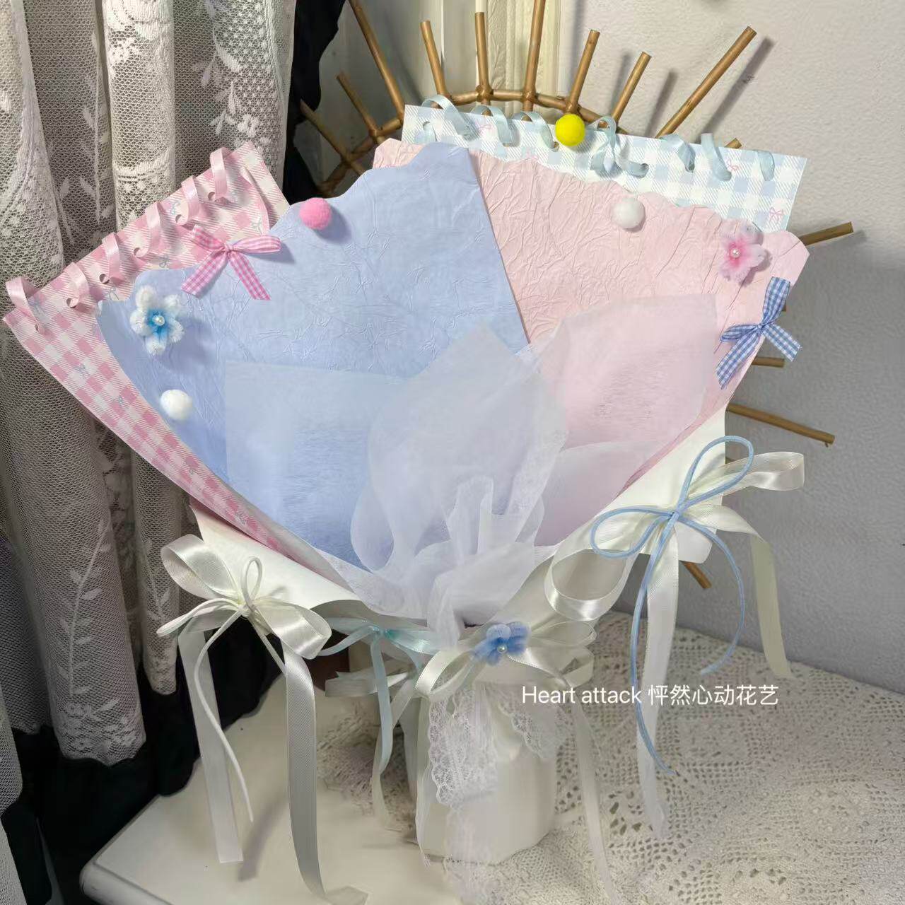 成品花束空包装免包插花神器创意花束插鲜花棒棒糖零食批发花壳
