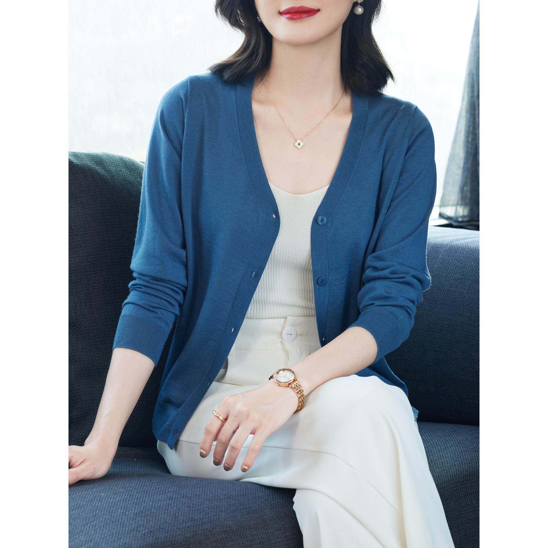 春夏美丽诺细羊毛开衫女薄款V领中老年针织外搭宽松柔软气质上衣