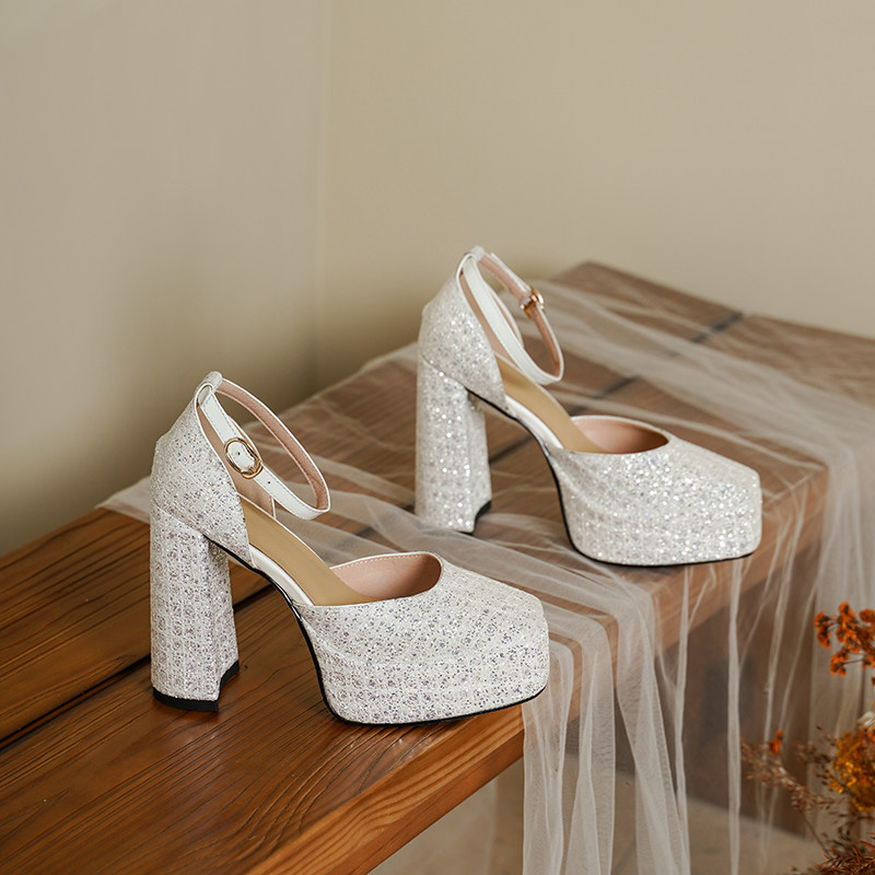 浪漫风亮片粗跟高跟鞋女防水台一字扣婚鞋小个子不累脚浅口单鞋女,女鞋,浅口单鞋,淘宝优惠券,粉丝福利购,淘宝优惠卷