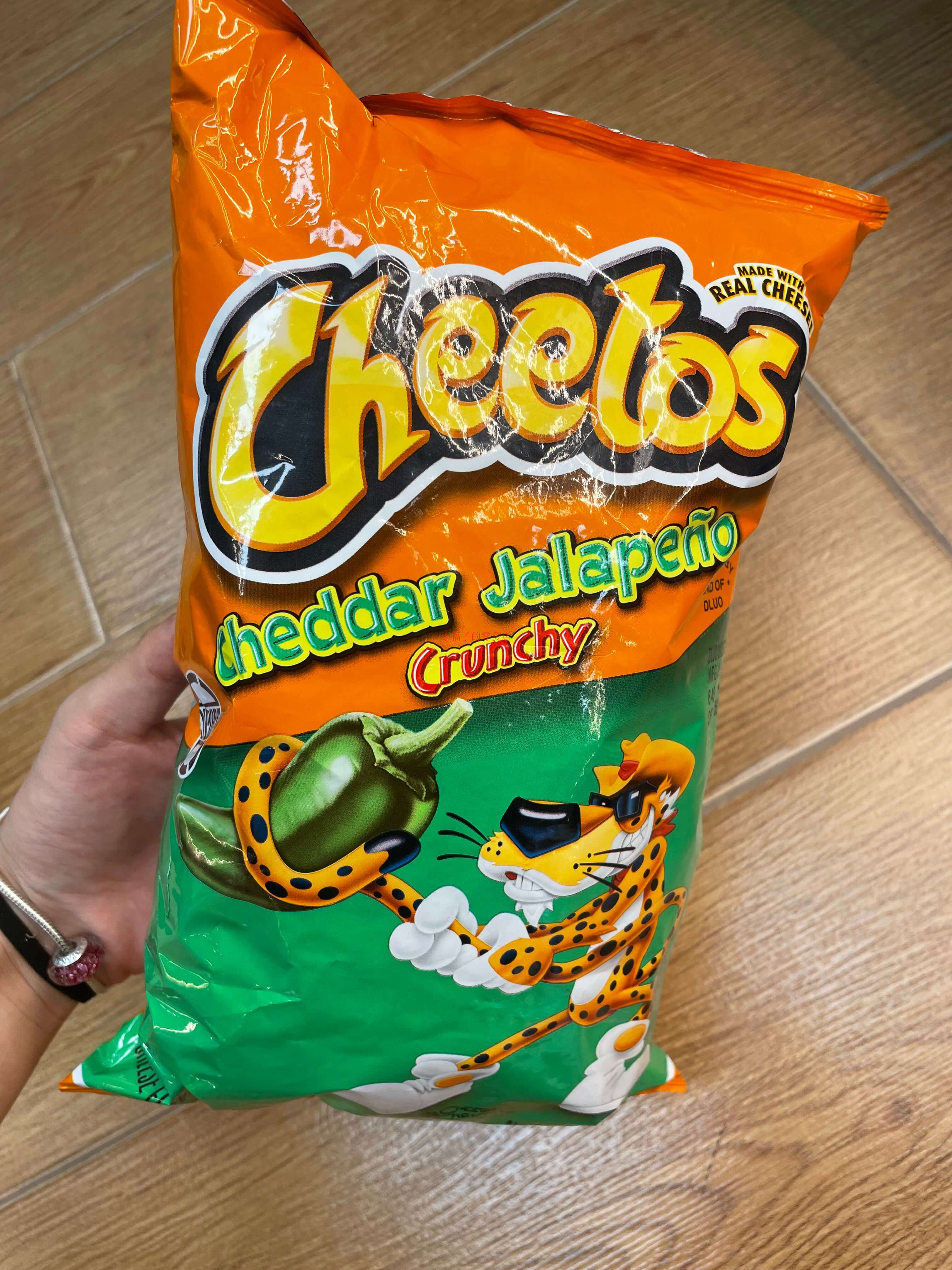 美国进口 CHEETOS青椒芝士脆条粟米条薯条226.8g薯片马达加斯加