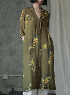 女性日记原创设计女装2023秋季新款6A级面料桑蚕丝连衣裙中长款