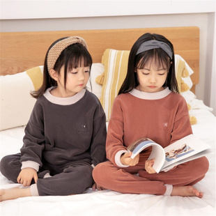 秋冬季宝宝摇粒绒加厚居家睡衣男女童刺绣图案加厚柔软家居服套装