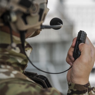 FCS-FMA AMP拾音降噪战术耳机蓝牙无线AUX适配器 战术补品立体声