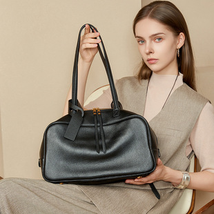 女士头层牛皮腋下手提通勤高级感单肩包大容量波士顿真皮保龄球包