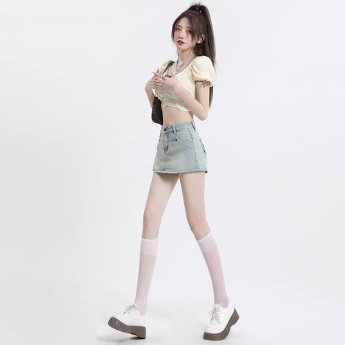 浅蓝色高腰牛仔短裙裤包臀裙裤