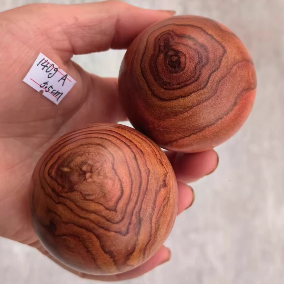 纹理漂亮正宗越南黄花梨手球5cm