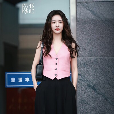 夏款除恶蔡文静李晓雅同