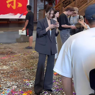 夏款徐璐明星同款灰色休闲西装套装女2025新款春秋阔腿裤宽松西服