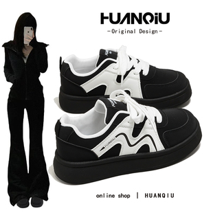 环球黑色巨好看板鞋女2026超火春季新款爆款百搭休闲运动鞋休闲鞋