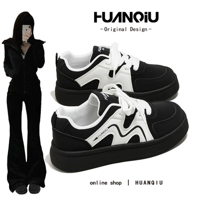 环球黑色巨好看板鞋女2026超火春季新款爆款百搭休闲运动鞋休闲鞋