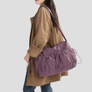 春节不打烊横款方形大容量女式单肩斜挎逛街大学生上班上课书本包