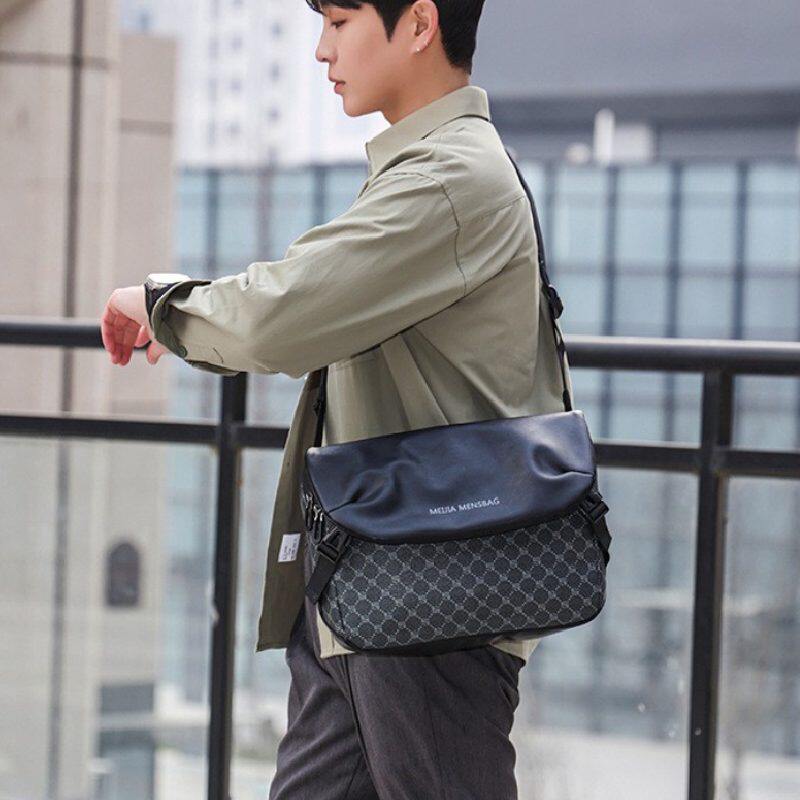 2026潮流横款方形翻盖印花男式单肩斜挎11寸平板伞骑行逛街防雨包