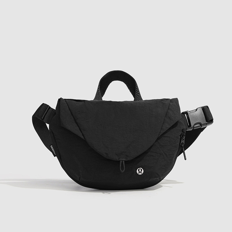 Curved 斜挎包丨lululemon丨LU9BSJS