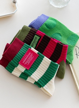 绿色条纹潮袜女士中筒短袜布标饰品棉袜小红书同款 INS风袜子韩版