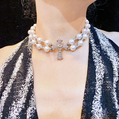 复古高级小众钛钢不掉色十字架玻璃珠仿珍珠choker颈链项链女