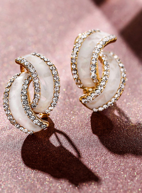 2025年新款几何时尚耳环女925银潮设计感气质网红个性耳饰