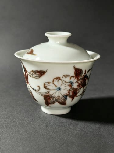 正萌柴窑原矿釉里红凌霄花薄胎盖碗110cc绝美发色纯手工手绘