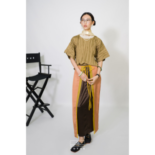 beauty」H型缎面垂坠感半裙「青葭」 over TUYUE涂月 「Brains