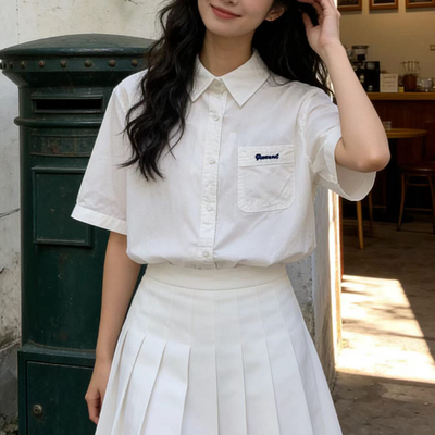 学院风白色翻领短袖衬衫女宽松减龄显瘦棉质上衣刺绣字母学生衬衣